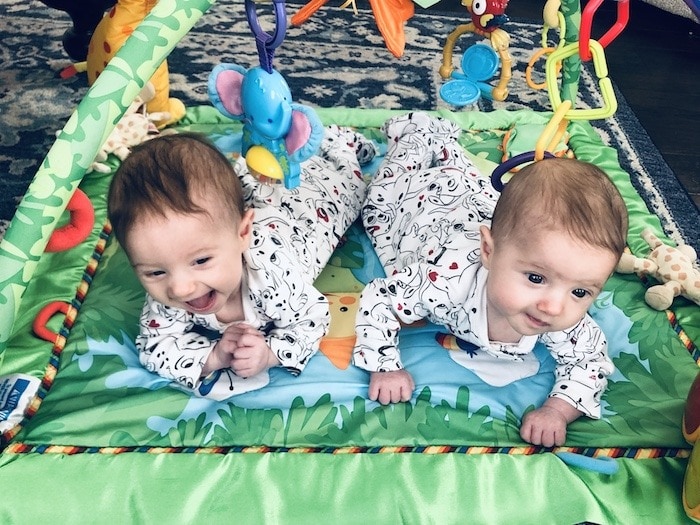 twins doing tummy time need to crawl