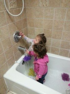 twinsmischiefbath