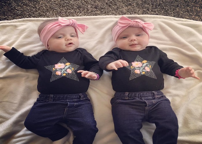 The First Year with Twins 4 Months Old